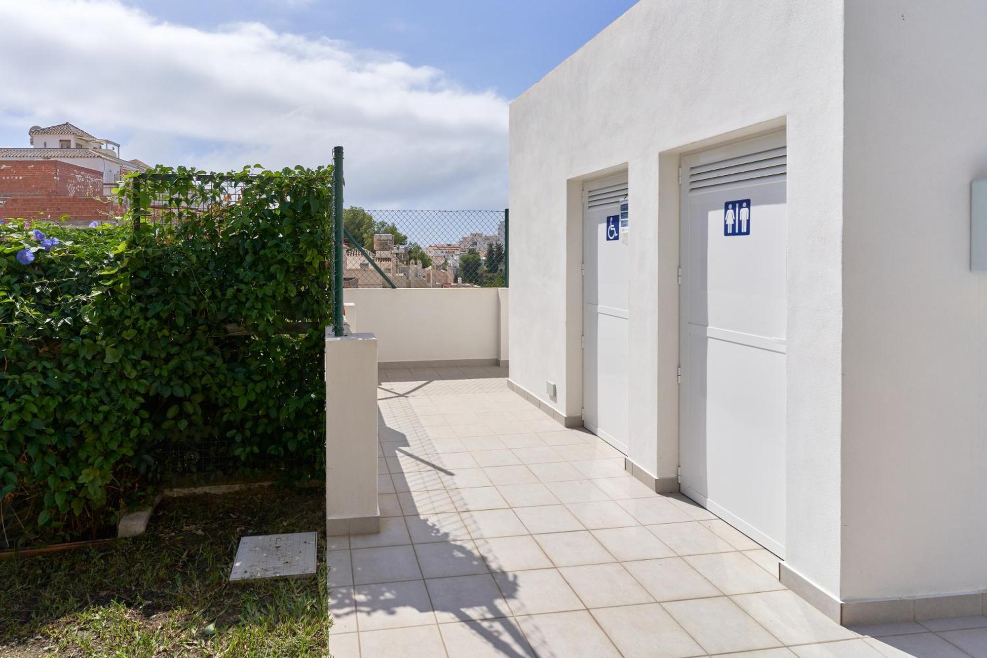 Hawaii 1St Floor Burriana, Nerja Apartment Exterior photo