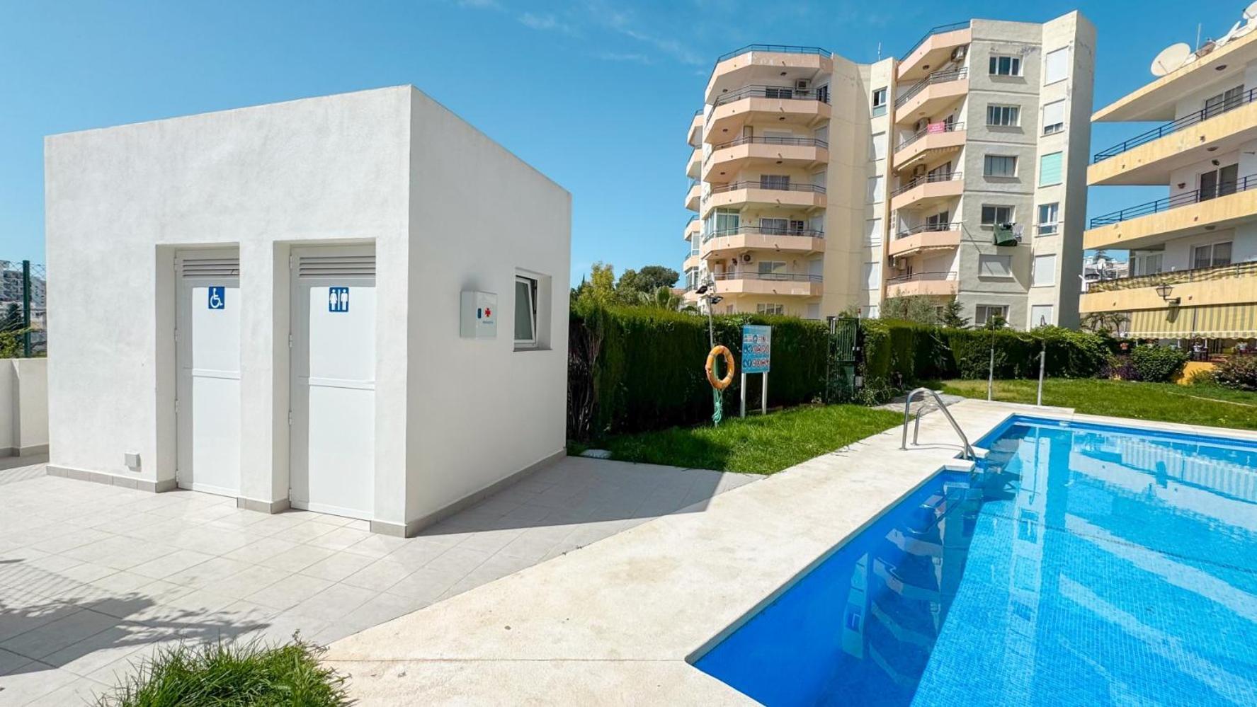 Hawaii 1St Floor Burriana, Nerja Apartment Exterior photo